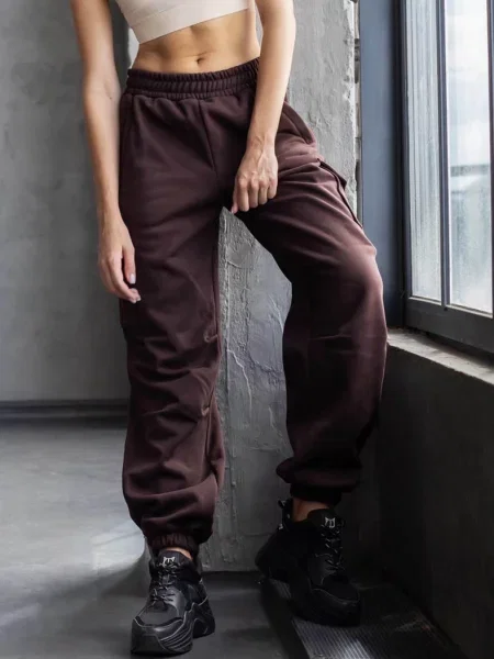 Брюки коричневі