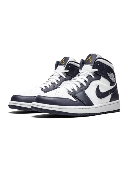 Sneakersy Jordan Air Jordan 1 zamszowe białe
