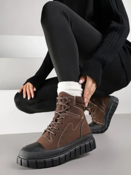 Botine Anarrive maro