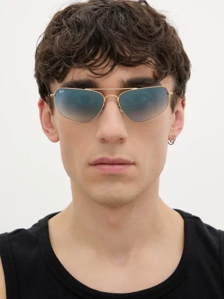 Ray-Ban napszemüveg
