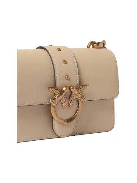 Kožená crossbody kabelka Pinko béžová