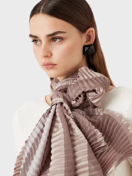 Шарф Emporio Armani розовый