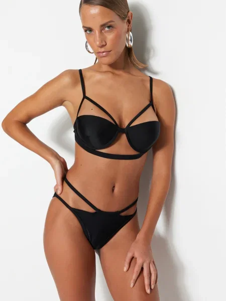 Топ Trendyol черно