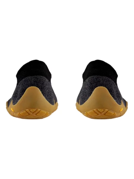 Uyn Slip-on obuv čierna