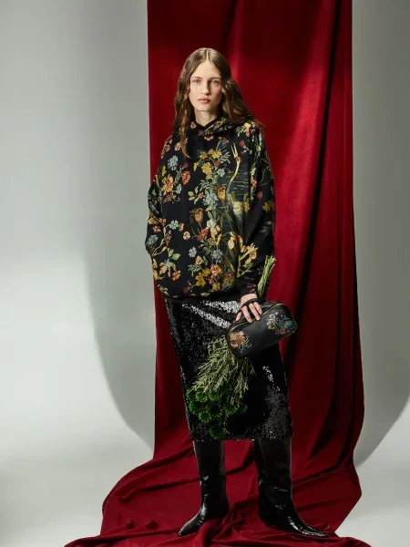 Суитчър Medicine черно