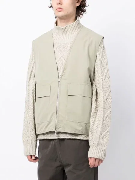 Елек Fear Of God Essentials с V-образно деколте зелено