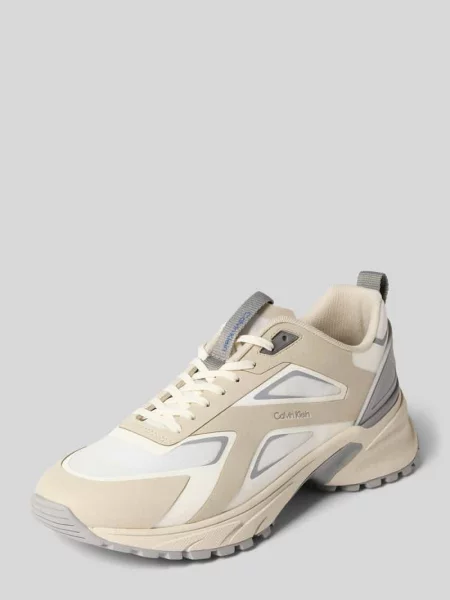 Sneakersy o niskim kroju z pętelką ułatwiającą zakładanie model HIKE' Ck Calvin Klein beżowe
