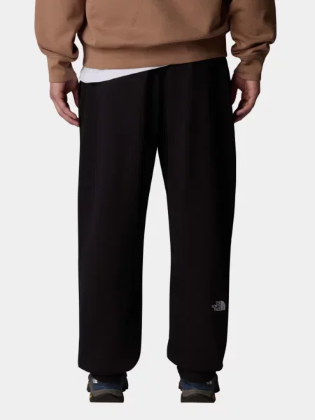 Спортивные штаны The North Face черные