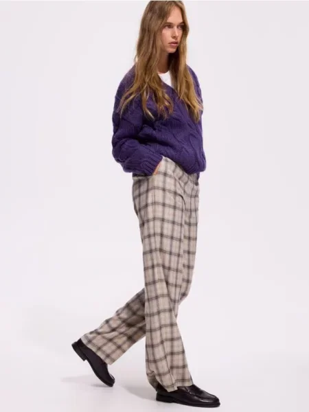 Reserved Pantaloni din în carouri multicolor