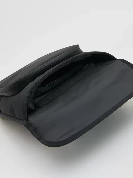 Рюкзак Reserved черный