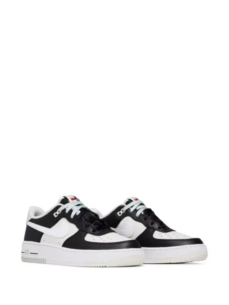 Sneakersy Nike Air Force 1 z perełkami białe