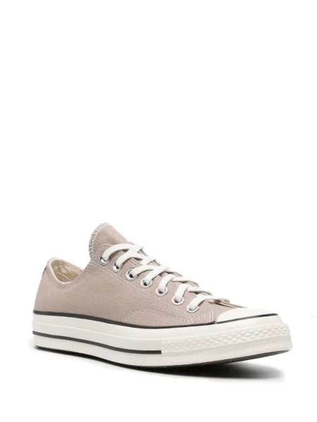 Nėriniuotos sportbačiai Converse Chuck Taylor All Star su raišteliais ruda