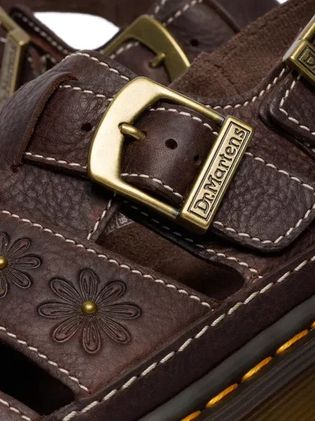 Кожаные босоножки Dr. Martens на платформе