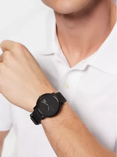 LACOSTE Analogové hodinky zelená / červená / černá bílá