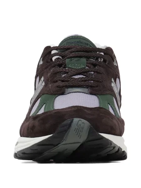 Sneakerși New Balance Fresh Foam cu șireturi din dantelă alb