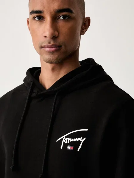 Суичър с качулка Tommy Jeans с качулка черно
