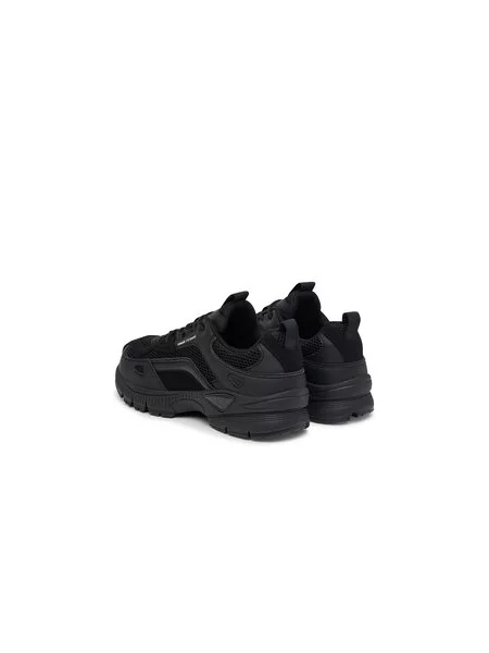 Sneakersy Armani Exchange čierna