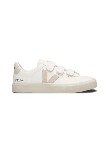 Veja Recife Leather Kobiety Buty sportowe Veja Size: 4 biały