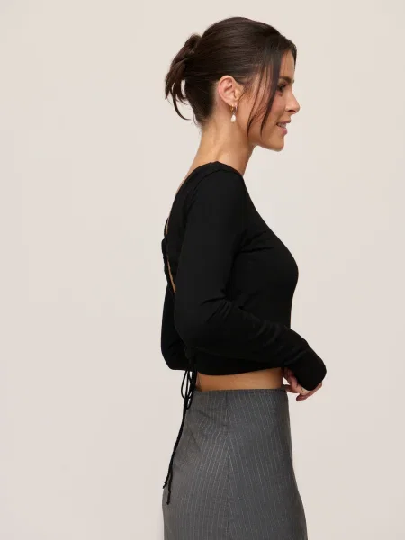 A LOT LESS Tricou Roberta negru