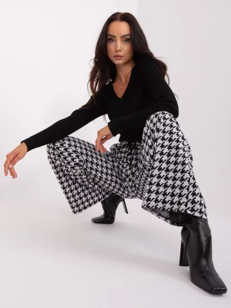 Pantaloni Fashionhunters alb