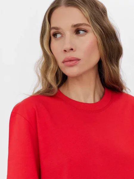 Футболка FASHIONISTA червоний