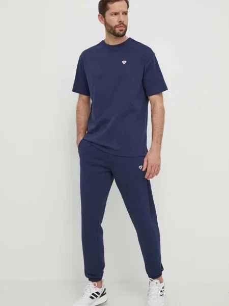 Тениска Hummel hmlLOOSE T-SHIRT BEE с изчистен дизайн тъмносиньо