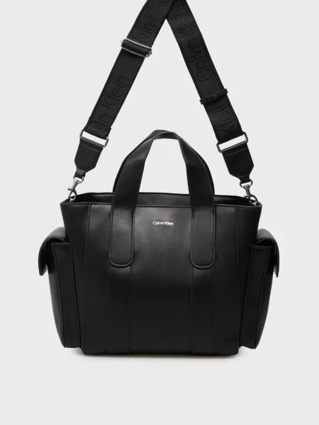 Маленька сумка Calvin Klein чорна