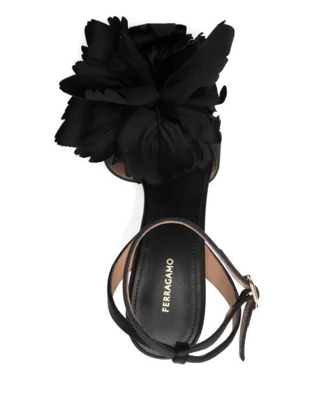 Sandale Ferragamo din piele cu toc înalt negru