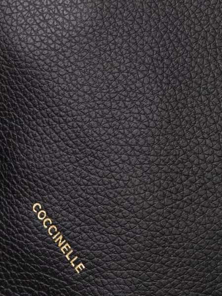Кожаная сумка хобо Coccinelle