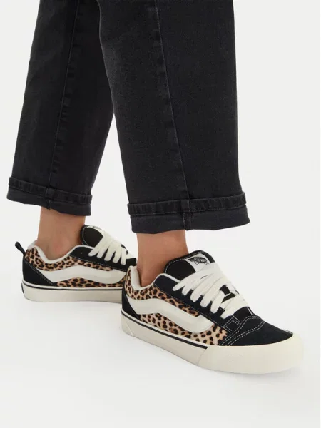 Teniși Vans Knu Skool maro
