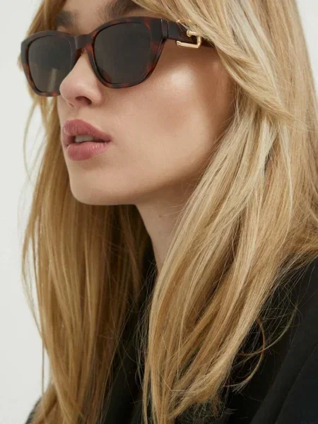 Moschino ochelari de soare maro