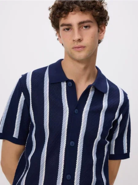 Reserved Rozpinany sweter polo granatowy