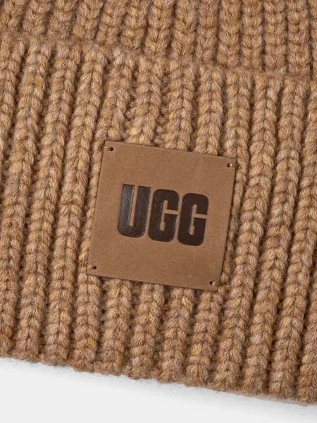UGG czapka beanie z dodatkiem wełny brązowa
