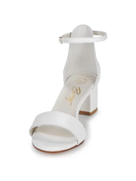 Pantofi Betty London alb