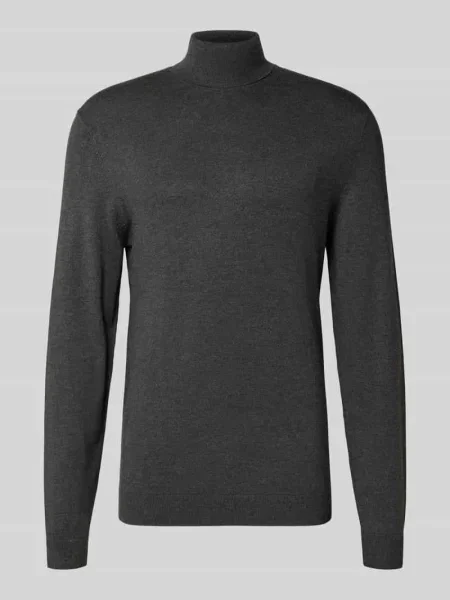 Golf z mieszanki Mcneal