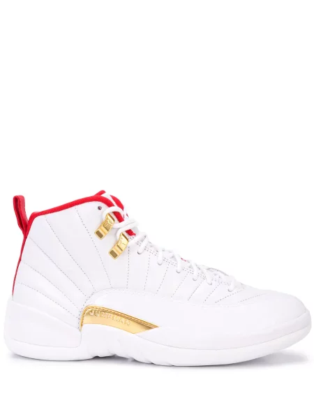 Sneakerși Jordan alb