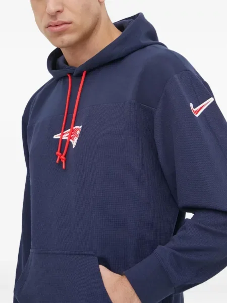 Majica s kapuljačom Nike s printom bijela