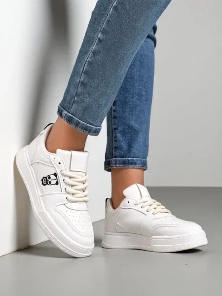 Sneakerși Resti alb