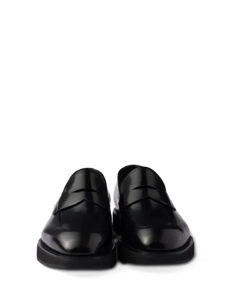 Pantofi loafer Prada din piele negru