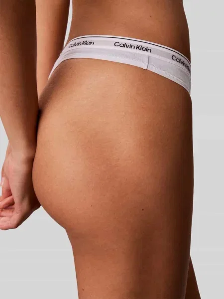 Stringi z mieszanka bawełny model THONG Calvin Klein Underwear