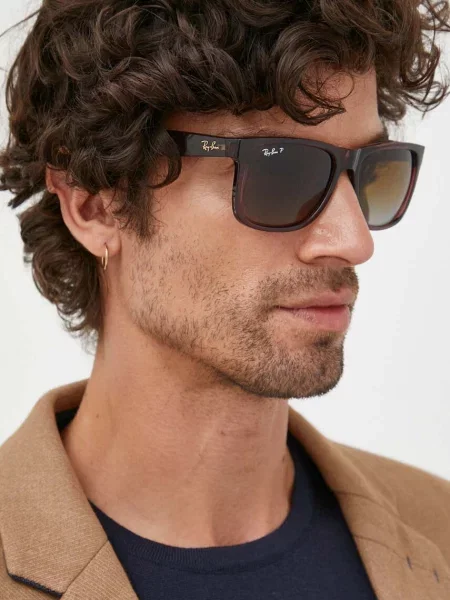 Слънчеви очила Ray-Ban JUSTIN кафяво