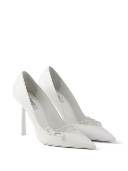 Pantofi cu toc Prada din piele alb