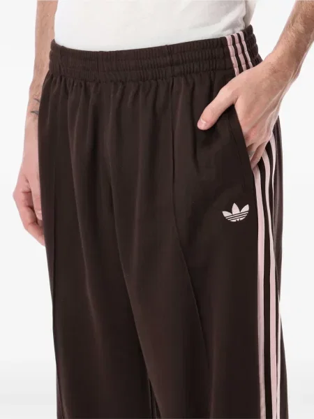 Pantaloni Adidas alergare maro