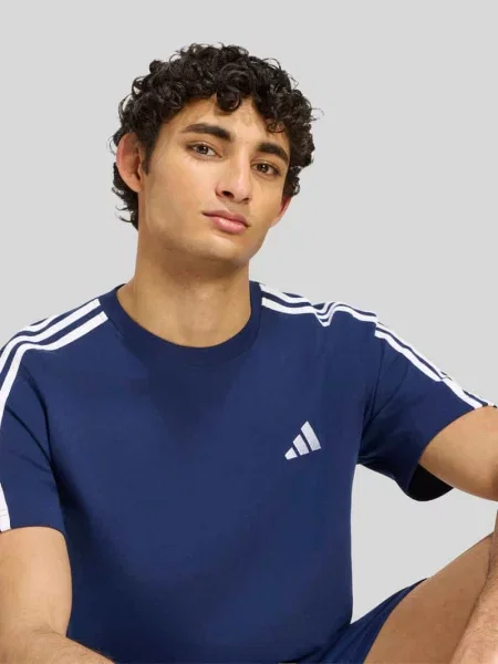 T-shirt o kroju regular fit z czystej bawełny Adidas Sportswear granatowa