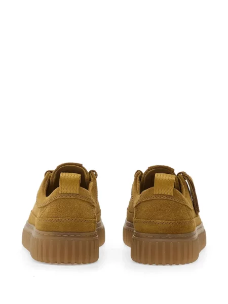 Szarvasbőr sneaker Clarks barna