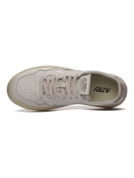 Pantofi Autry alb