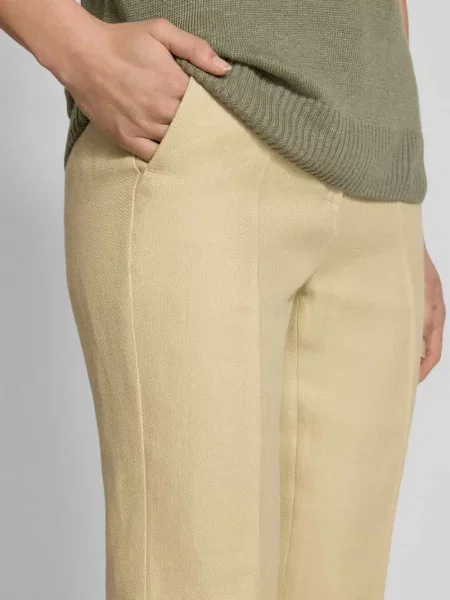 Spodnie materiałowe o kroju regular fit w kant model ‘AGAPE’ Weekend Max Mara