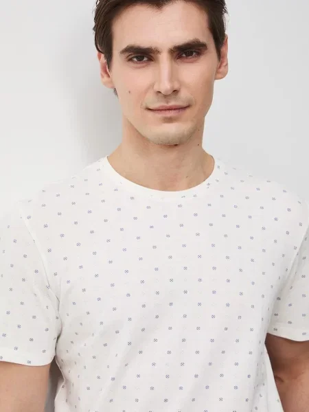 Футболка Medicine