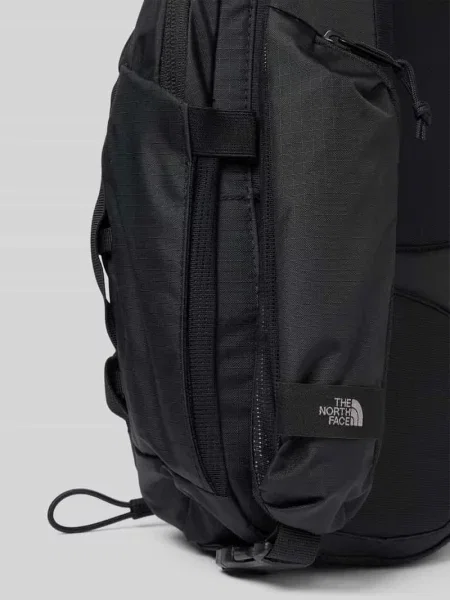 Plecak The North Face z nadrukiem w miejskim stylu na jednym ramieniu czarny