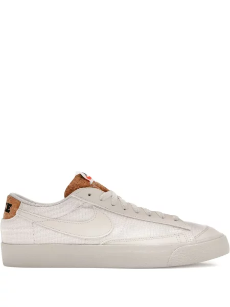 Маратонки Nike Blazer бяло